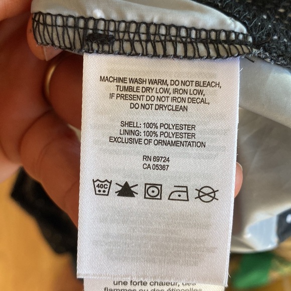 Columbia light weight windbreaker - Picture 9 of 9